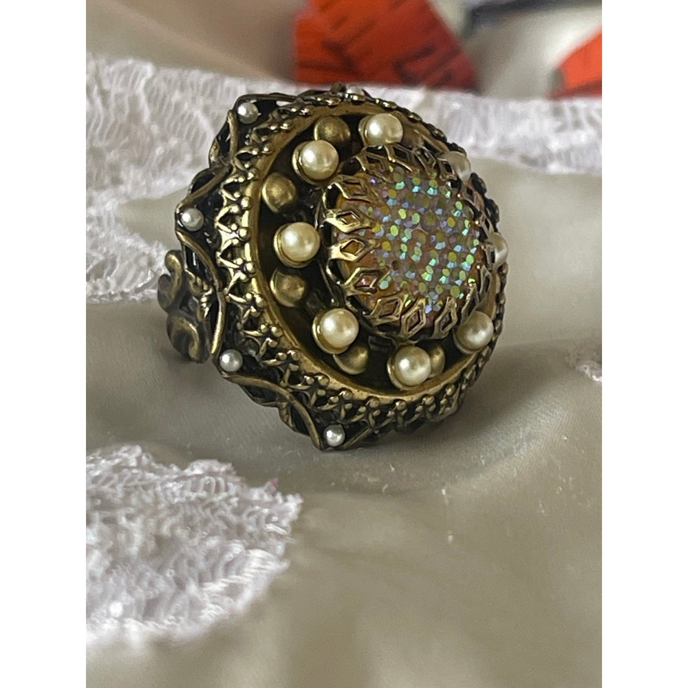Sweet Romance Opulent Adjustable Ring Sparkling Rhinestones Flowers NWT